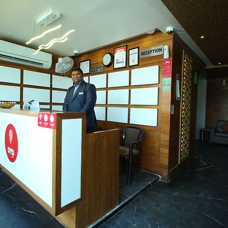 Oyo 8992 Hotel Kyra Ahmedabad Exterior photo