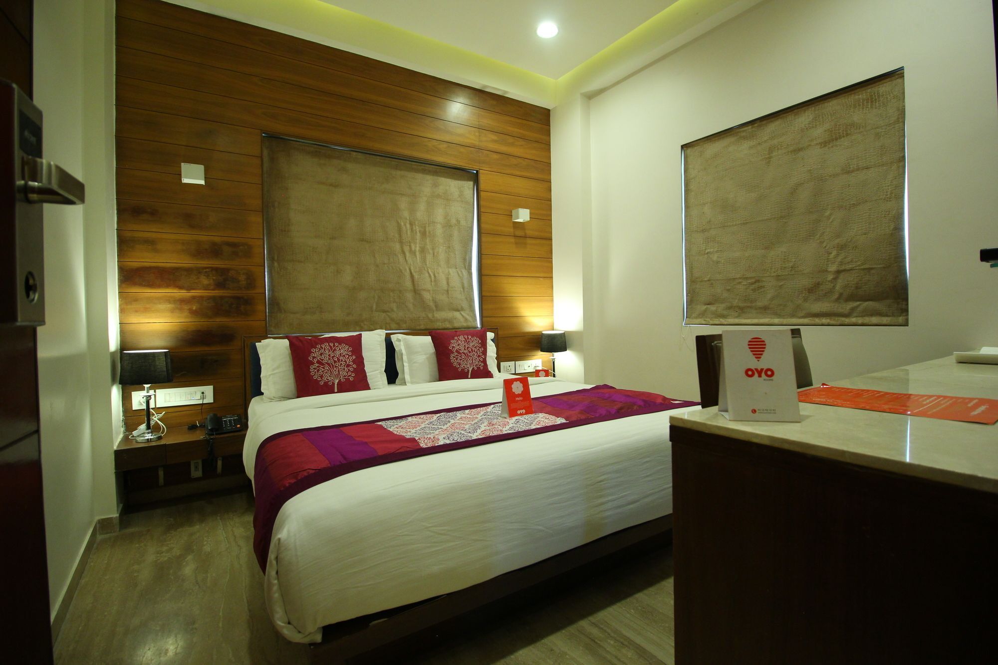 Oyo 8992 Hotel Kyra Ahmedabad Exterior photo